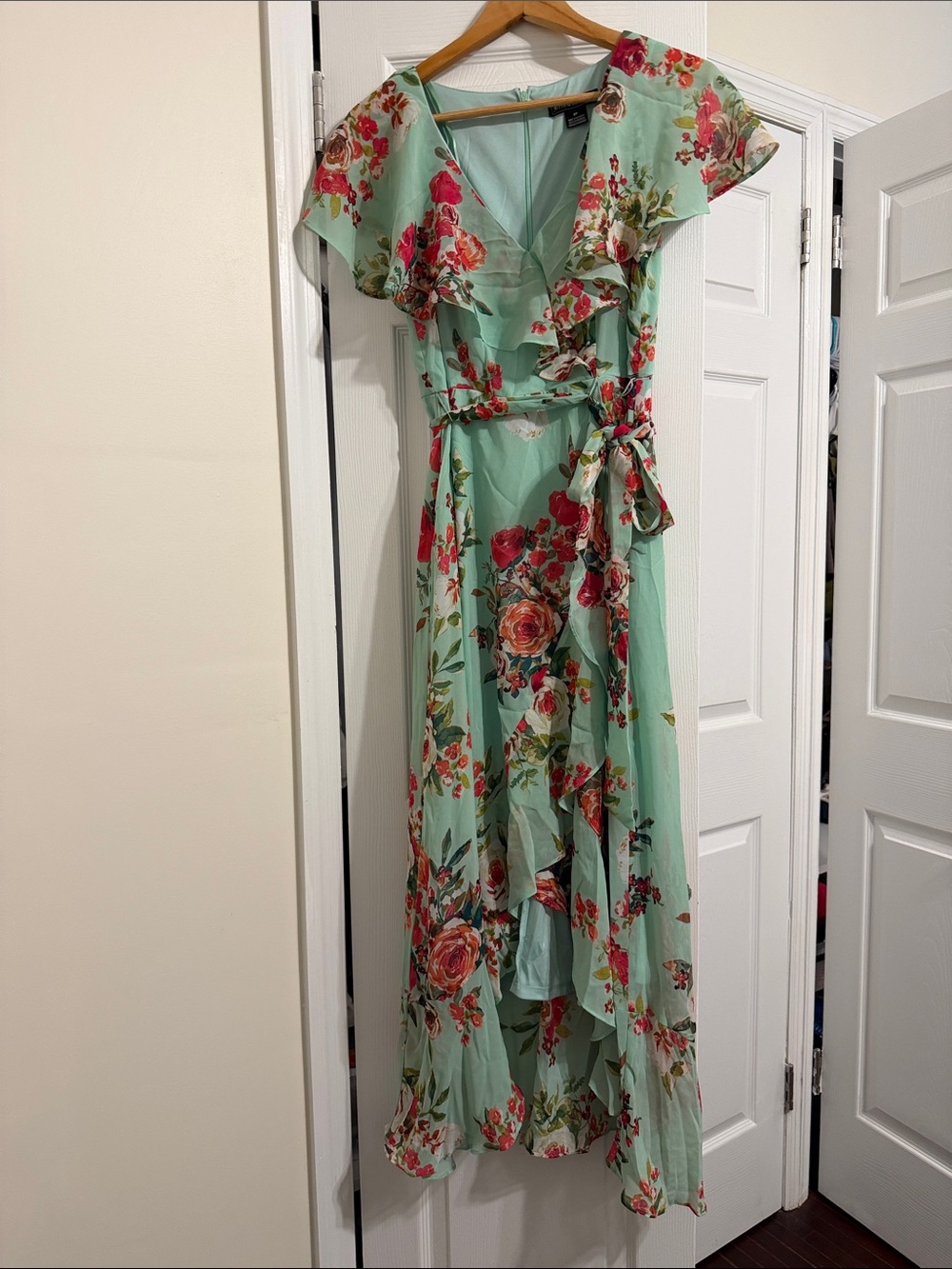 Floral Mint Wrap hi low Maxi Dress - Elegant Ruffle V-Neck
